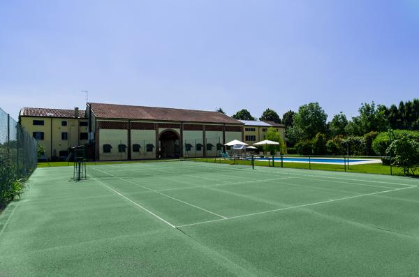 The tennis court